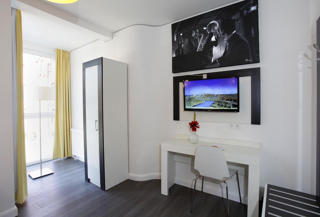 Hotel Boutique 072 Hamburg St. Georg Esterno foto
